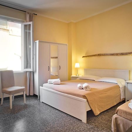 Hotel 2 Passi Dal Mare à Finale Ligure Extérieur photo