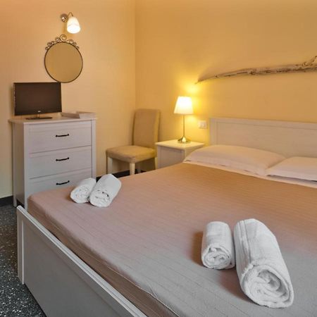 Hotel 2 Passi Dal Mare à Finale Ligure Extérieur photo