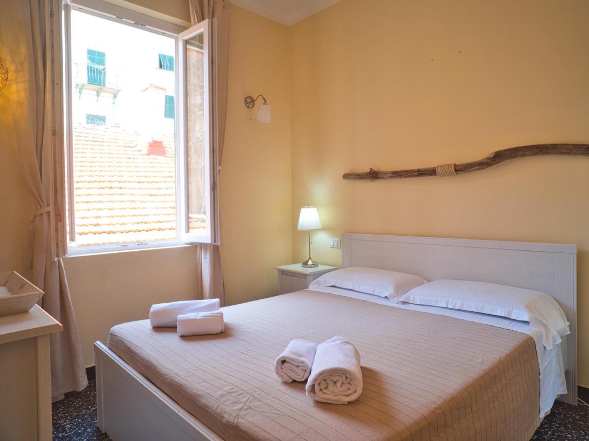 Hotel 2 Passi Dal Mare à Finale Ligure Extérieur photo