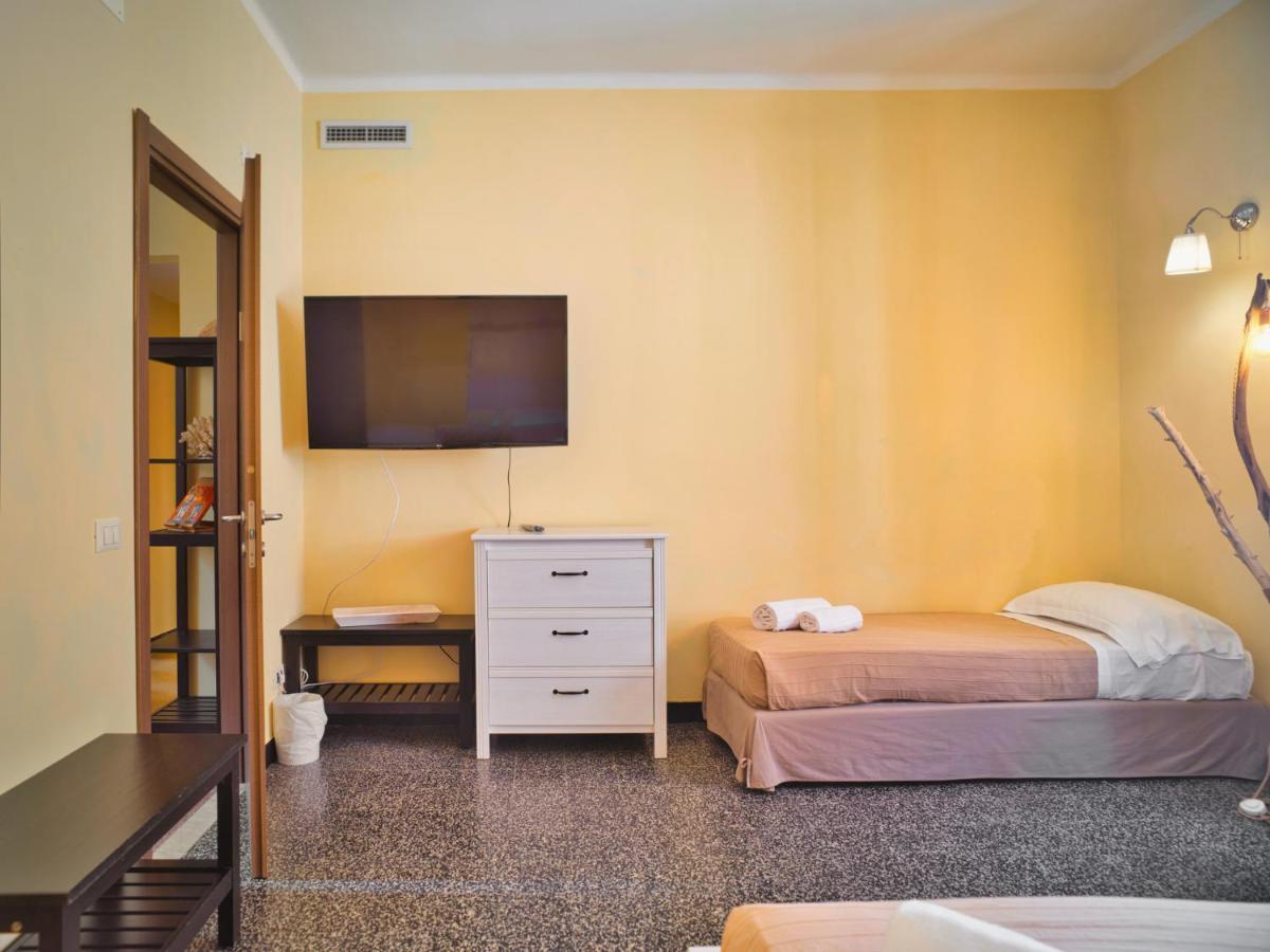 Hotel 2 Passi Dal Mare à Finale Ligure Extérieur photo